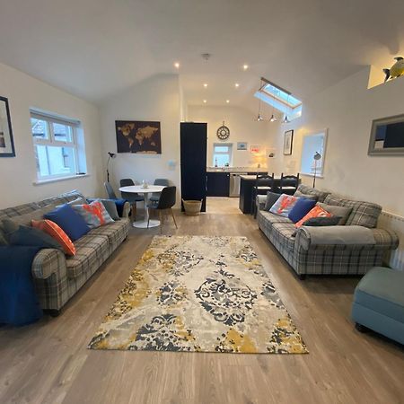Sanctuary Lodge Cork Eksteriør billede